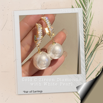 Gold C Zircon Diamonds with White Pearl - Pair of Earrings